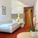 Hotell Guenter 3*
