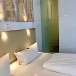 Hotell Guenter 3*