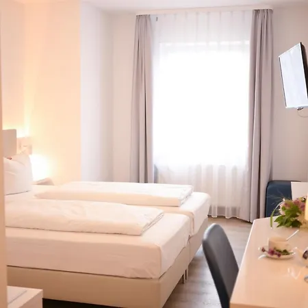 Günter Hotel Lenting