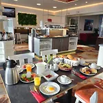 Hotel Günter 3*