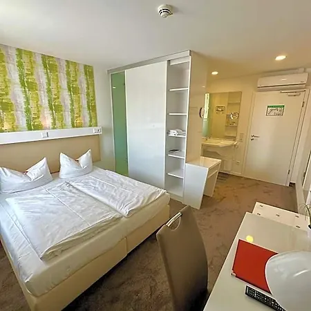 Guenter Hotel